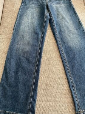 Women jeans